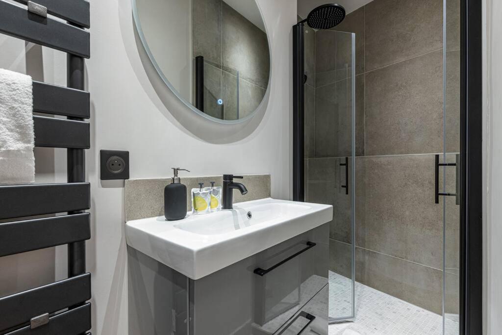 La Croix - Old Town Modern - 2 Bedrooms * Nizza
