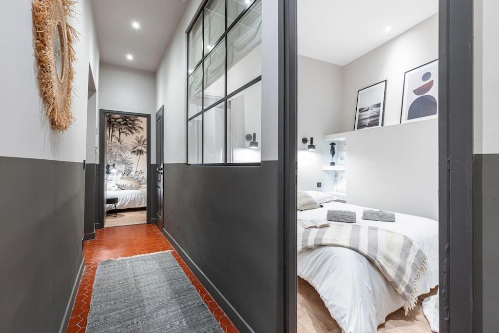 Apartment La Croix - Old Town Modern - 2 Bedrooms *